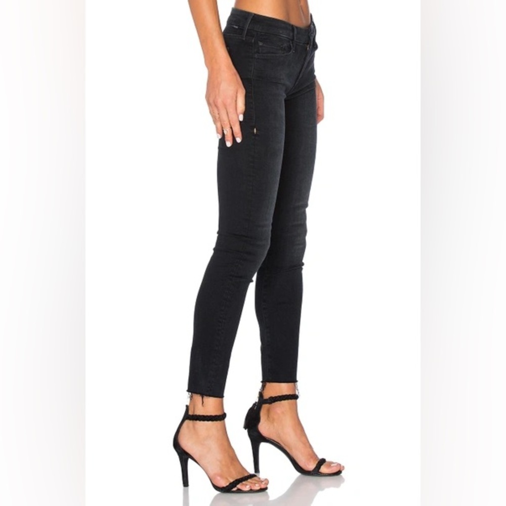 MOTHER Looker Ankle Fray Jeans